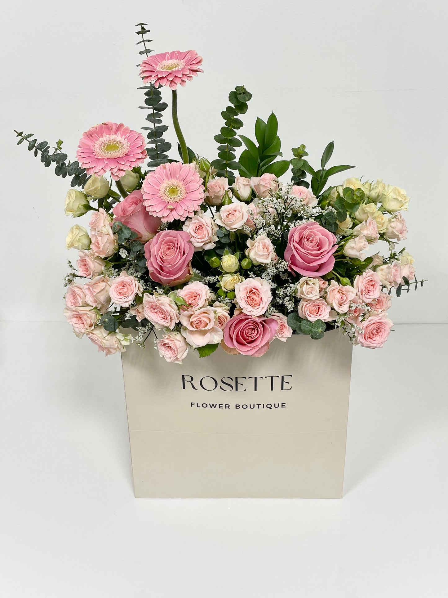 Gerbera pink and peach bby roses