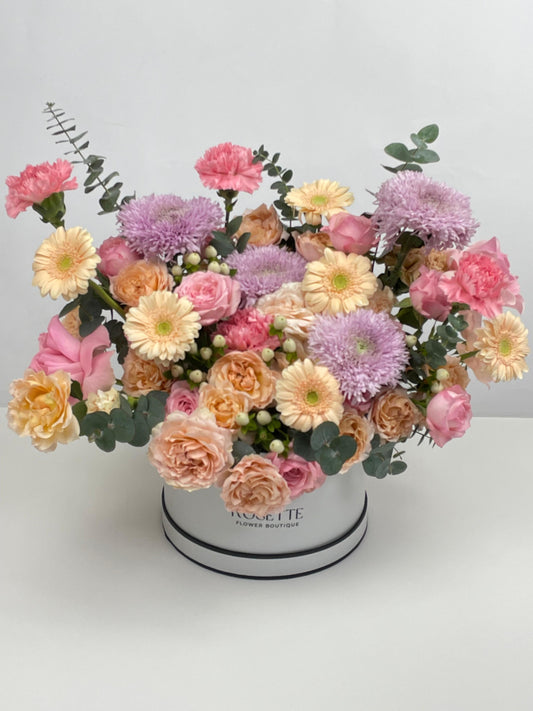 CARNATION PINK SMALL WHITE ARRANGEMENT